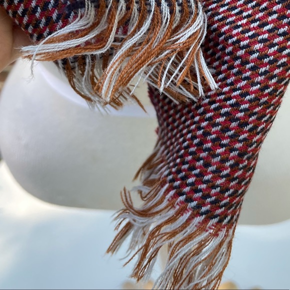 Moffat 100% Wool Handloom Scarf - Picture 2 of 5